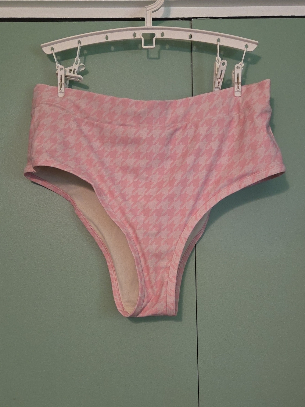 Alpine Butterfly Pink Houndstooth Bikini Bottom Size 2x